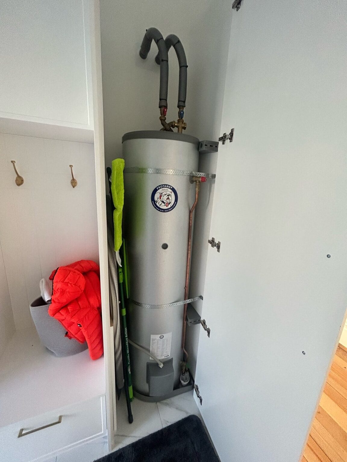Electric Hot Water Cylinder Advantages and Disadvantages